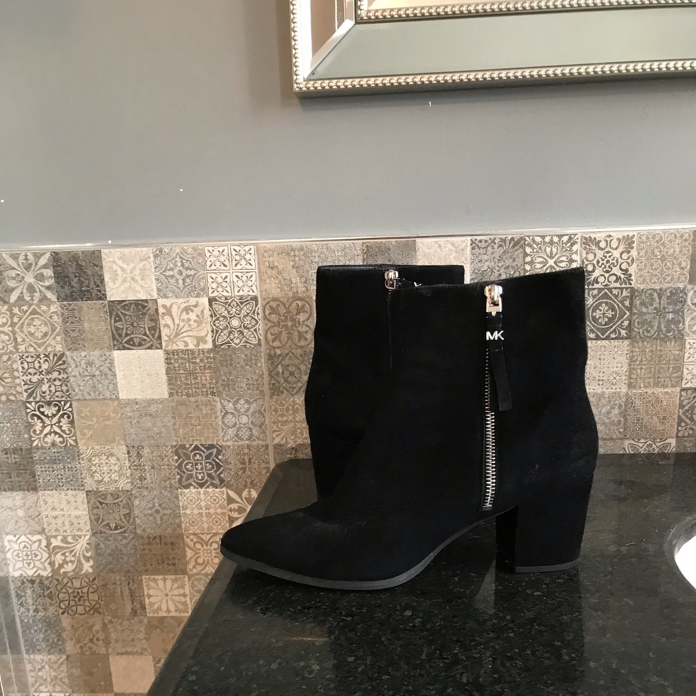 Michael Kors suede leather boots 9/10 condition